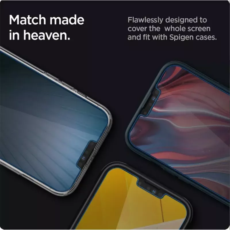 Protezione display Spigen AGL03391 per Apple iPhone 13/13 Pro in vetro temperato