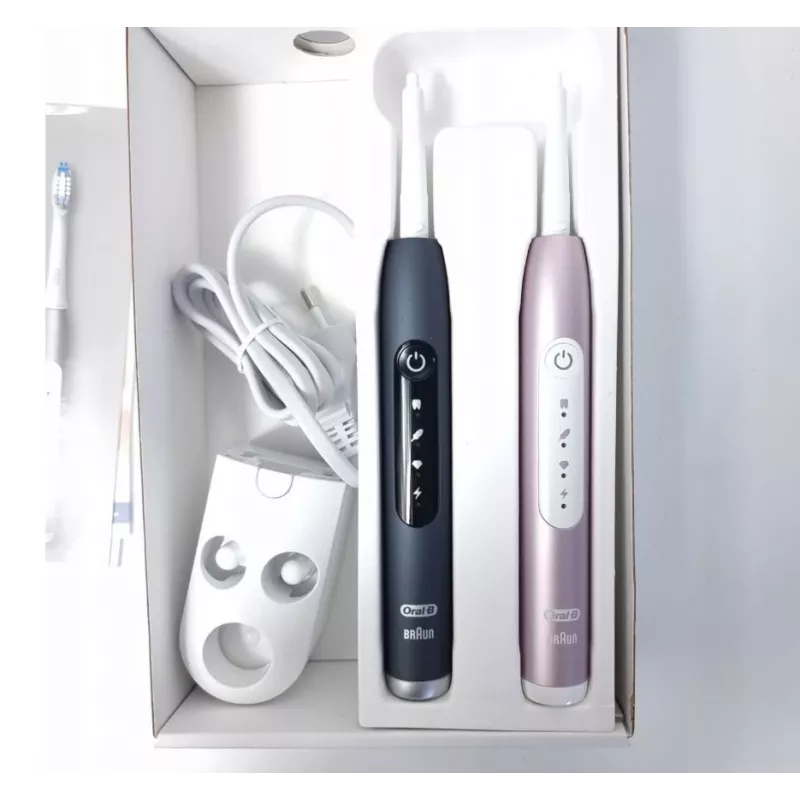 Oral-B Pulsonic SlimLuxe 4900 spazzolino elettrico confezione doppia