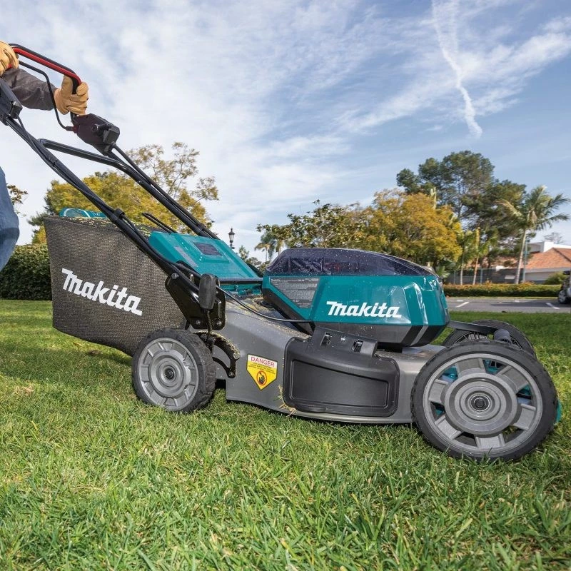 Makita DLM532PT4 Rasaerba tosaerba a batteria nero, blu