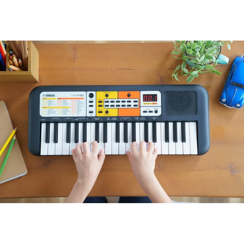Yamaha PSS-F30 - Tastiera