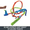 Hot Wheels Action Loop Cyclone Challenge Set pista con auto giocattolo in scala 1:64, facile da riporre