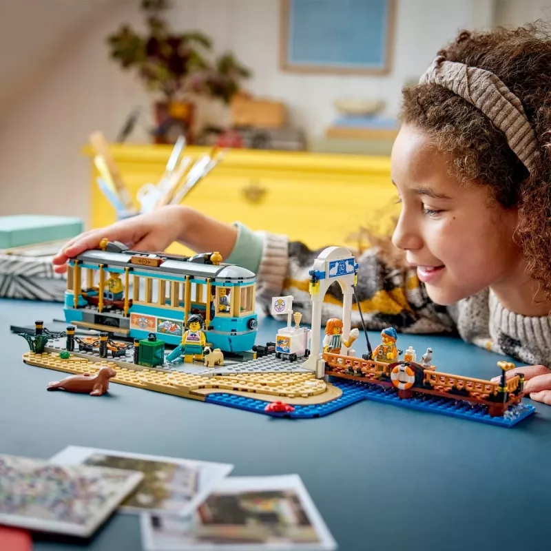 LEGO City 60506 Tram balneare classico (693 pezzi)
