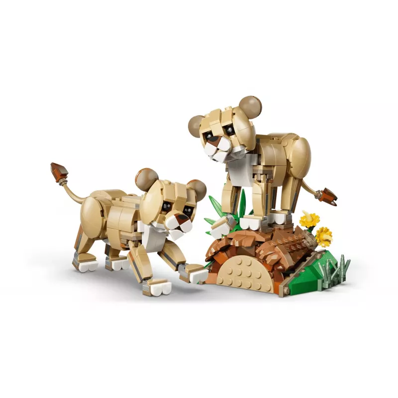 LEGO Creator 3-in-1 31386 Animali selvatici: leone maestoso (839 pezzi)