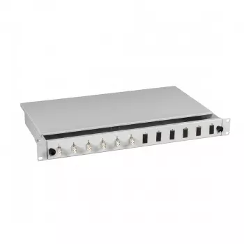 EFB Elektronik Giunto di giunzione LC 50/125µm OM3 estraibile 12 pigtail / 6 accoppiatori