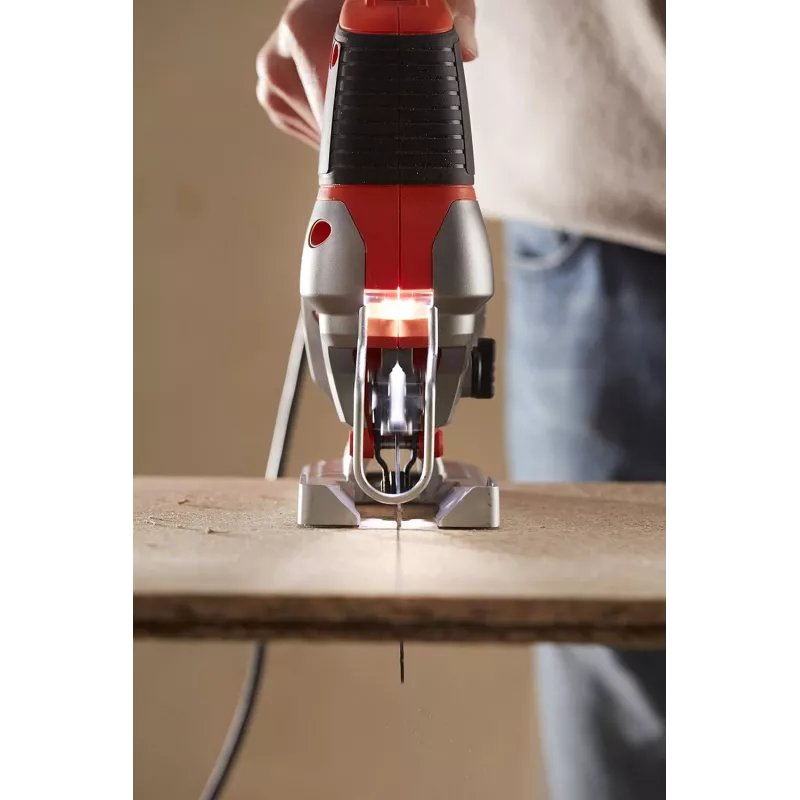Black & Decker BES610K-QS seghetto alternativo pendolare 650W in Kitbox
