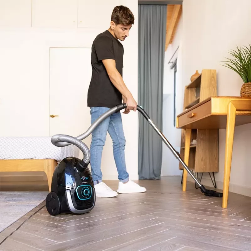 Cecotec Conga Powerbag 2500 Plus aspirapolvere a traino con sacco, 850 W, capacità polvere 2,5 L, nero