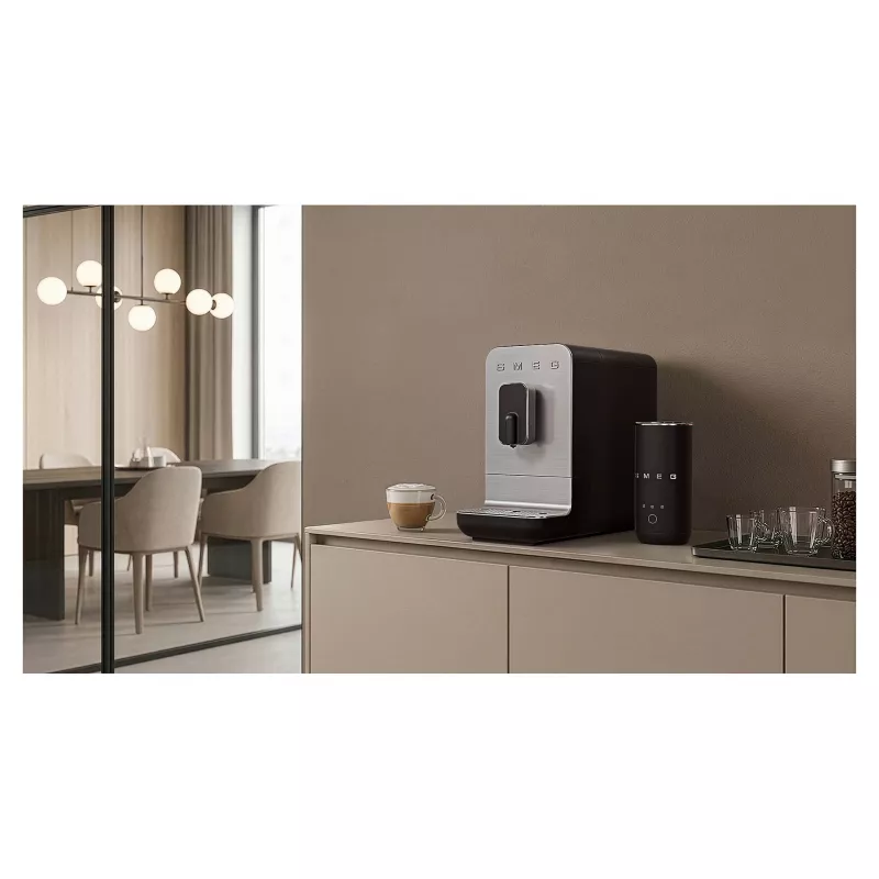 SMEG BCC11BLMEU macchina da caffè automatica con funzione vapore, nero opaco