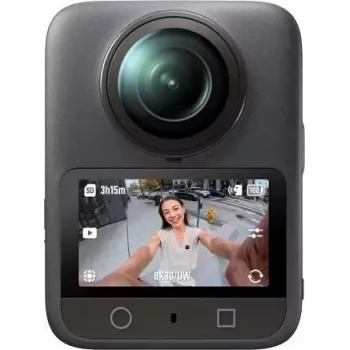 DJI Osmo 360 Essential Combo Fotocamera Nero