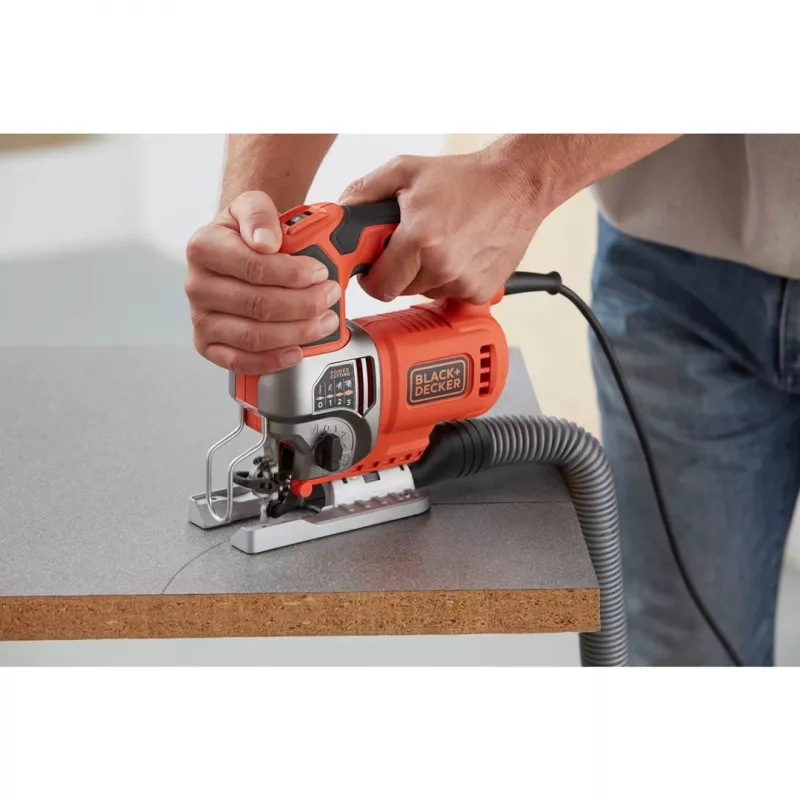 Black & Decker BES610-QS seghetto alternativo elettrico 600W con movimento pendolare