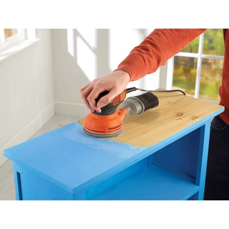 BLACK+DECKER Levigatrice orbitale 240 W, 125 mm, 230 V