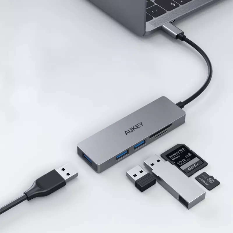 AUKEY CB-C63 Hub USB-C Ultra Slim 4-in-1 alluminio grigio siderale