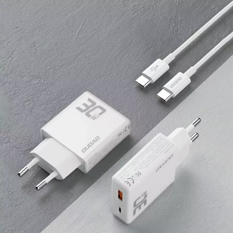 Dudao A30EU GaN 30W caricabatterie da parete USB-C USB-A con cavo USB-C a USB-C 1m bianco