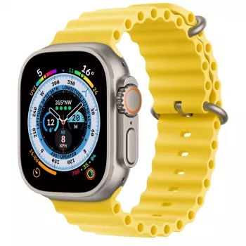 Apple Watch Ultra GPS + Cellular, 49mm cassa in titanio con cinturino Ocean giallo