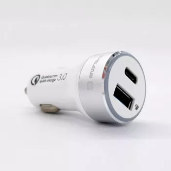 Evelatus Caricabatterie rapido per auto QCC03, bianco