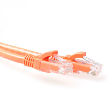 ACT Cavo patch snagless U/UTP CAT6A arancione 1,5 m con connettori RJ45 IB2151