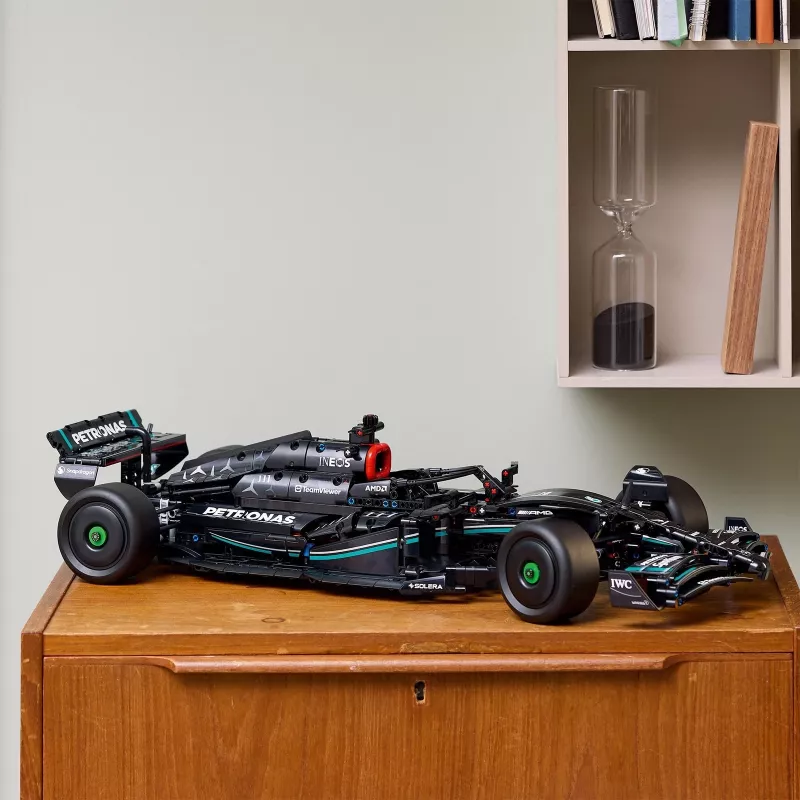 LEGO Technic 42171 Mercedes-AMG F1 W14 E Performance, scala 1:8, 1642 pezzi, 18+