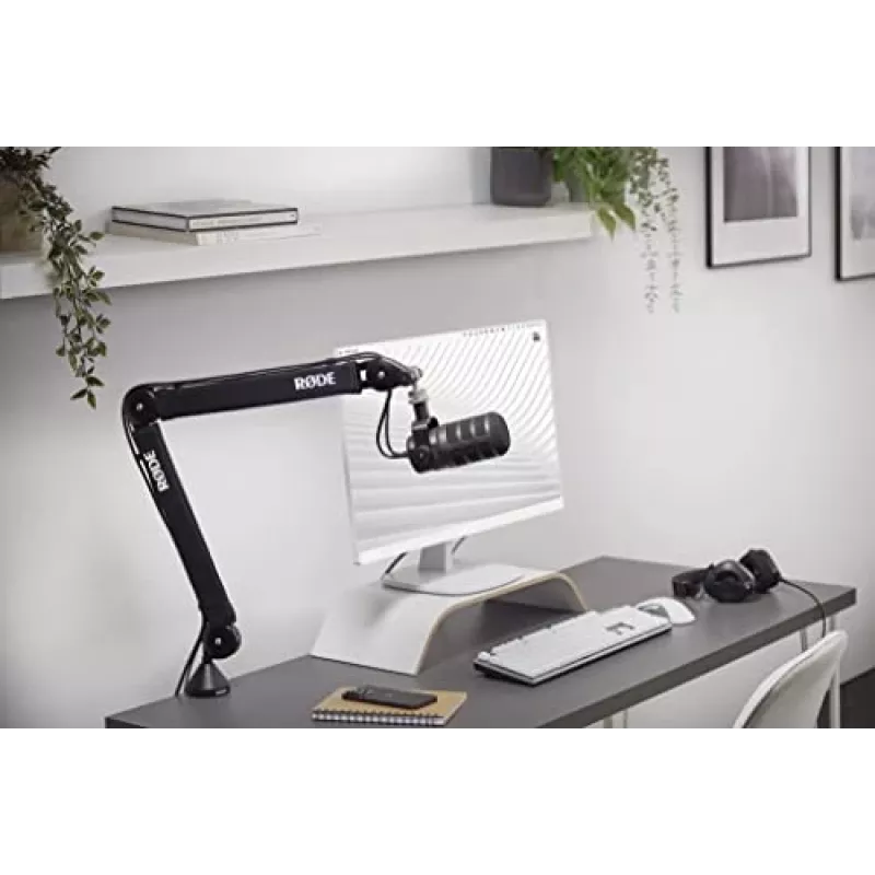 Microfono da studio RØDE PodMic USB — cardioide XLR/USB, 24 bit/48 kHz, USB-C, uscita cuffie, regolatore volume, nero
