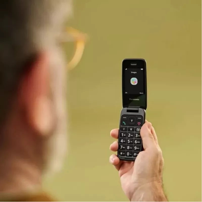 Panasonic KX-TU410EXB telefono cellulare a conchiglia nero