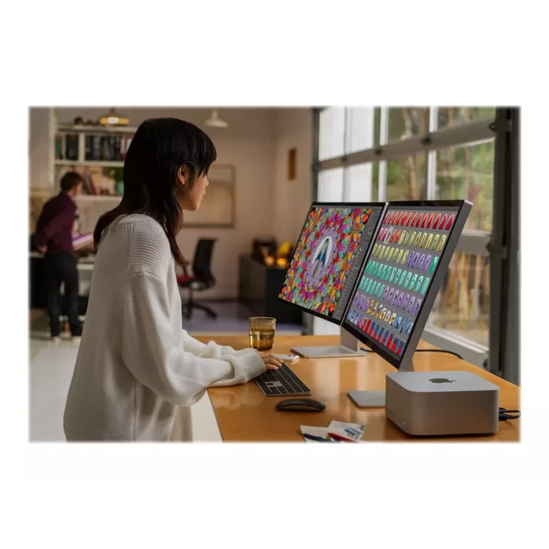 Apple Studio Display 27 pollici 5K vetro Nano-Texture supporto inclinabile argento