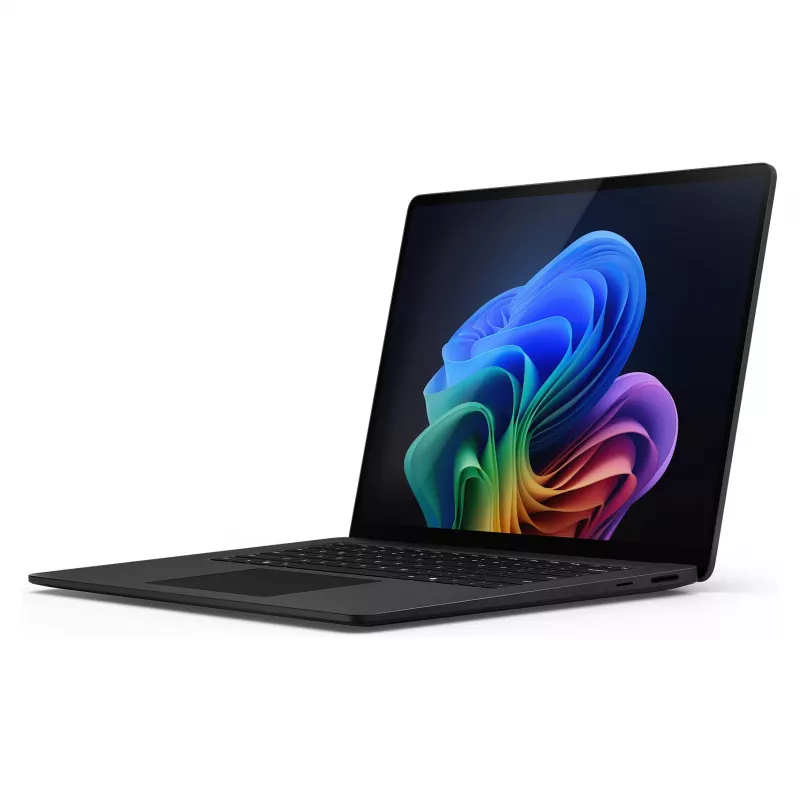 Microsoft Surface Laptop 8ª edizione 15 pollici, Intel Core Ultra X7 368H, 32 GB RAM, 1 TB SSD, Windows 11 Pro, Nero