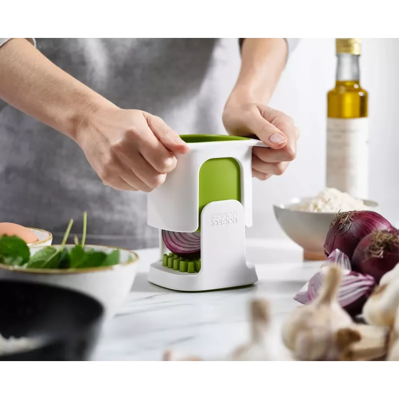 Joseph Joseph ChopCup tritatutto per verdure bianco
