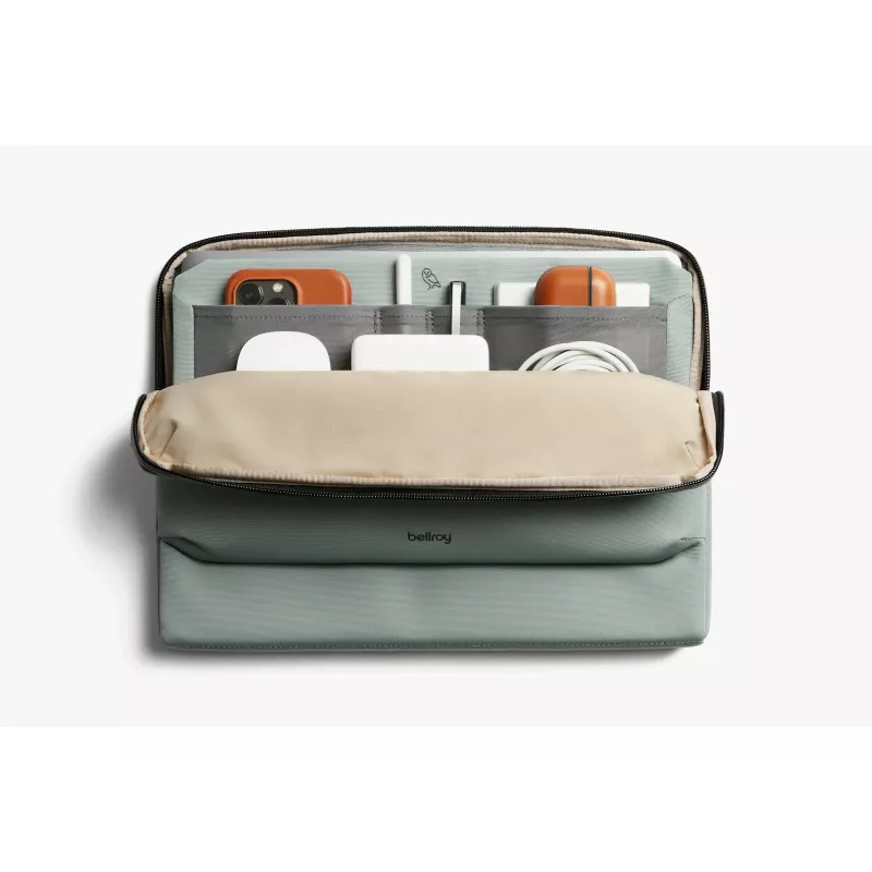 Bellroy Laptop Caddy 16 - custodia per laptop 16 pollici con tasche per accessori (eucalipto)