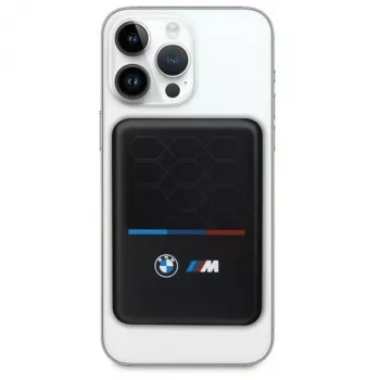 BMW M Collection MagSafe Power Bank 5000mAh 15W caricatore wireless con cavo USB-C nero