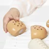 Janod Shiny Grandma Cestino del pane in legno set gioco di ruolo 9 pezzi J06645