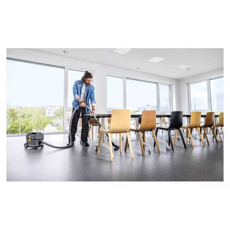 Kärcher T 10/1 Bp Adv aspirapolvere industriale a batteria 500 W