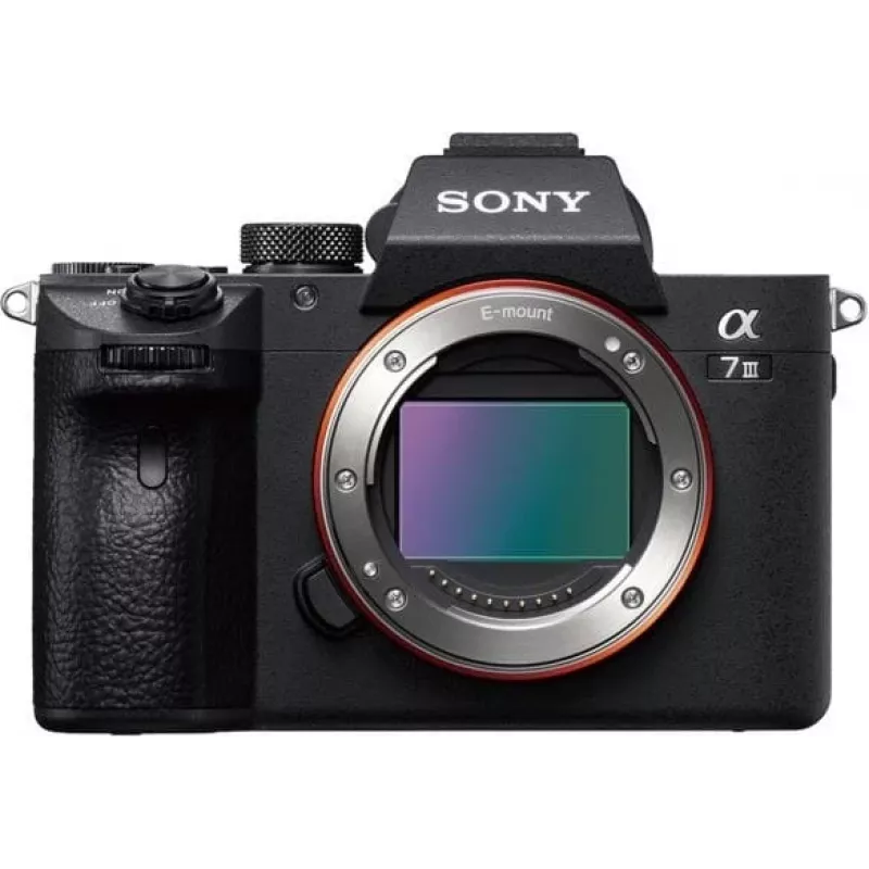 Sony Alpha ILCE-7 Mark III + Sony SEL 28-70mm f/3.5-5.6 OSS II fotocamera mirrorless kit