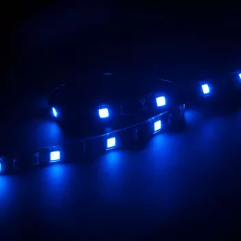 Akasa Vegas M AK-LD05-50BL striscia LED blu per illuminazione case PC, 50 cm, magnetica, 12V