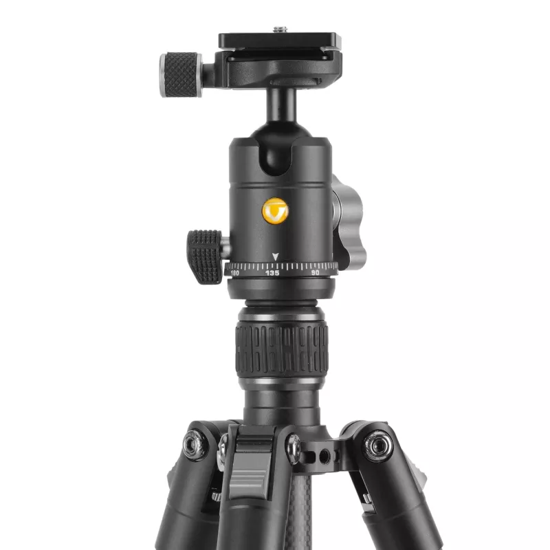 Vanguard VESTA GO 234CB Treppiede