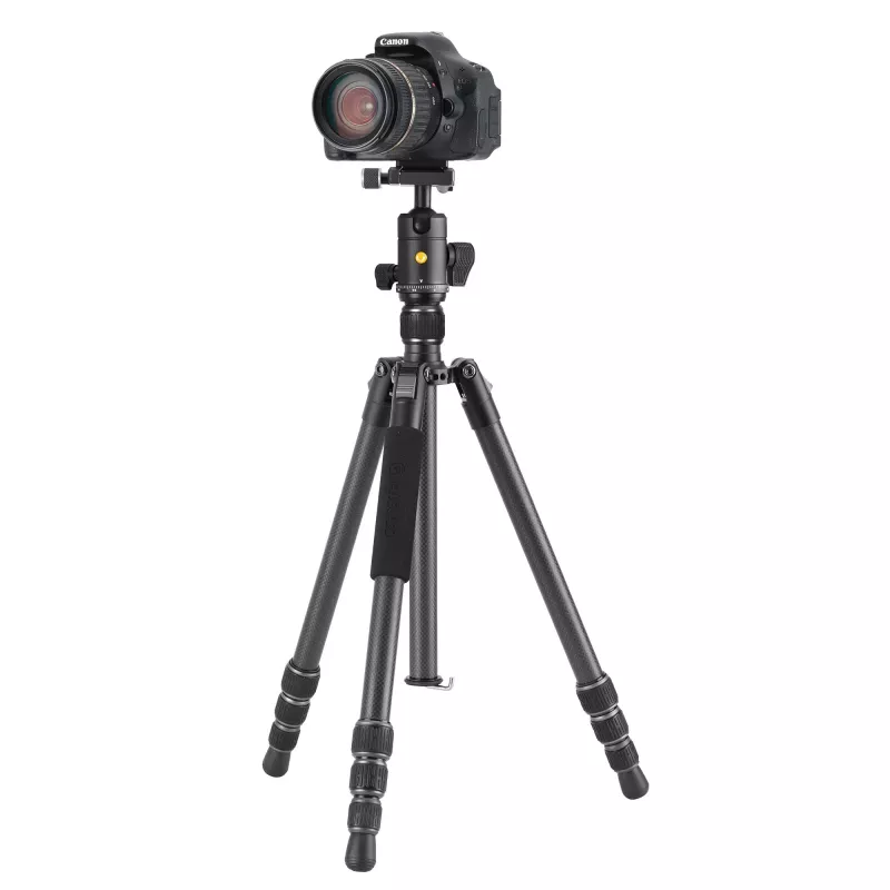 Vanguard VESTA GO 264CB Treppiede da viaggio in fibra di carbonio