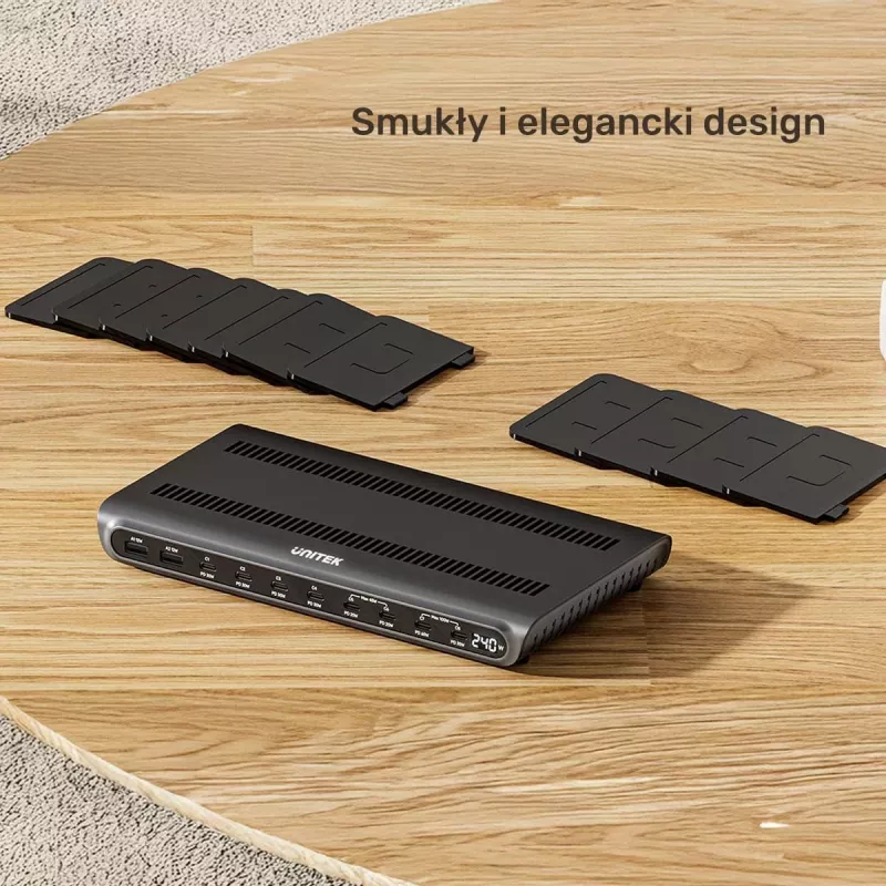UNITEK Stazione di ricarica 10 porte USB-C e USB-A 240W