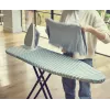 Copertura per asse da stiro easy-fit Joseph Joseph Flexa grigia 135 cm