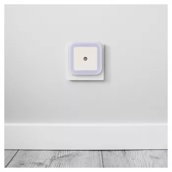 ENTAC luce notturna 0,5W quadrata bianco freddo con sensore crepuscolare