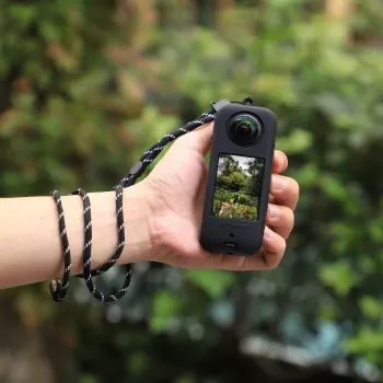 SUNNYLIFE custodia protettiva in silicone per Insta360 X3 - nero