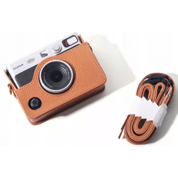 LOVEINSTANT Kit 5-in-1: custodia protettiva + vetro temperato + album foto 64 tasche + pochette portafoto + cornici per Fuji Instax Mini Evo / marrone