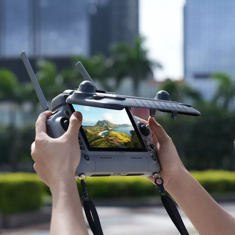 SUNNYLIFE paraluce + custodia in silicone per radiocomando DJI RC Plus 2 YK05-D