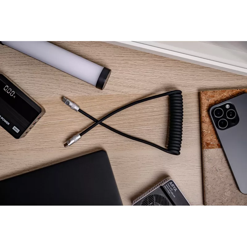 Newell Cavo USB-C a USB-C 100W 1,5 m silicone a spirale nero