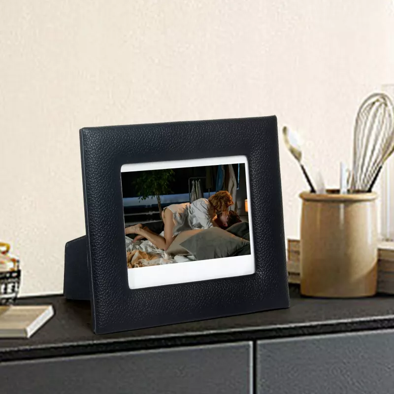 LOVEINSTANT Cornice per foto istantanee per Polaroid 600 Fujifilm Instax Wide 300 400 / nero