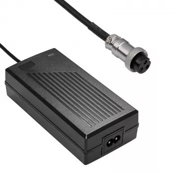 Akyga AK-EV-18 caricabatterie per batterie ricaricabili Li-Ion 36 V (10S) (e-bike / scooter), 42 V / 2 A, 84 W, connettore femmina GX16 12 mm