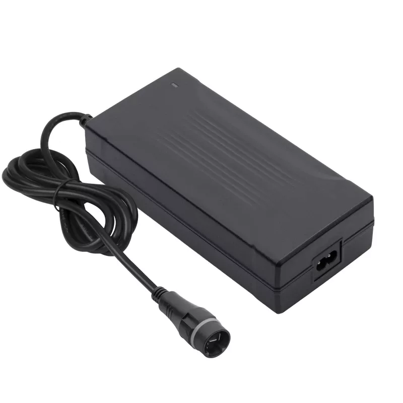 Akyga AK-EV-26 Caricabatterie 42V/4A 168W Yamaha 1,2m