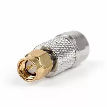 Poynting A-ADPT-046 Adattatore Coassiale RF da Connettore Maschio SMA a Connettore Femmina N