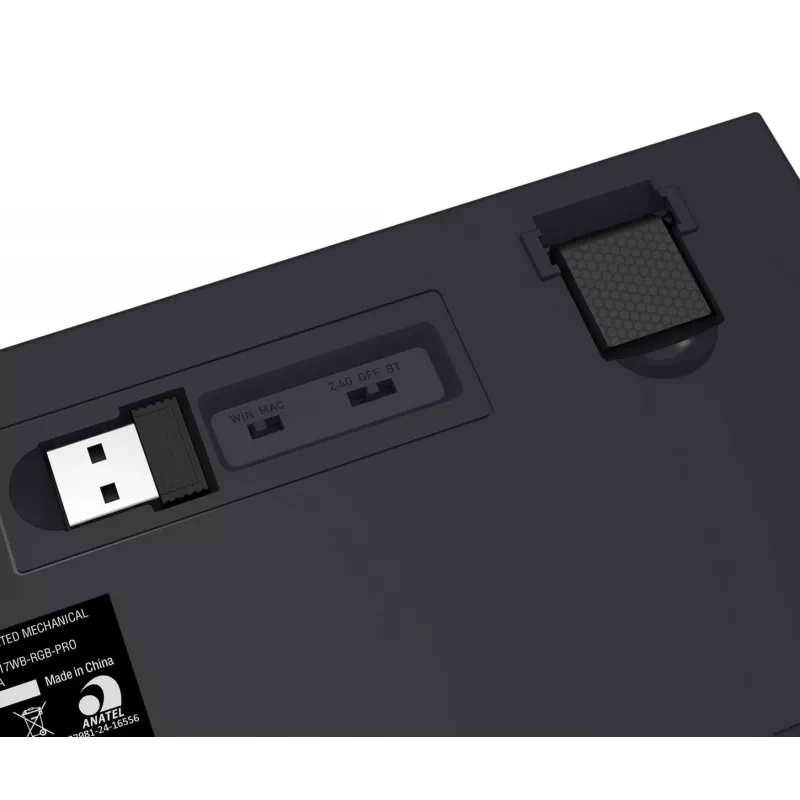 Redragon ALCOR QMK K717WB-RGB-PRO Tastiera meccanica, layout 75%, tri-mode, hot-swappable, bianco/nero