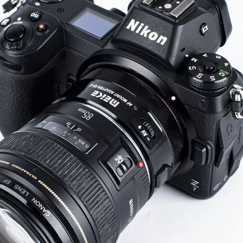 Adattatore MEIKE MK-EFTZ-B da Nikon Z a obiettivo Canon EF/EF-S con AF e stabilizzazione d'immagine