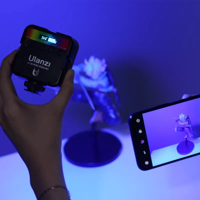 Ulanzi VL49 Luce LED Video RGB, 2500K-9000K, 6W, 2000mAh