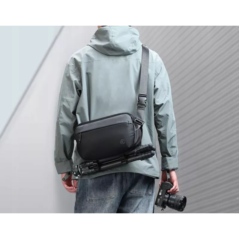 Ulanzi PB038 Travel Sling Bag V2 - Nero, 7L, idrorepellente