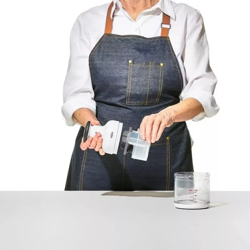OXO Good Grips POP Contenitore 1,0 L bianco
