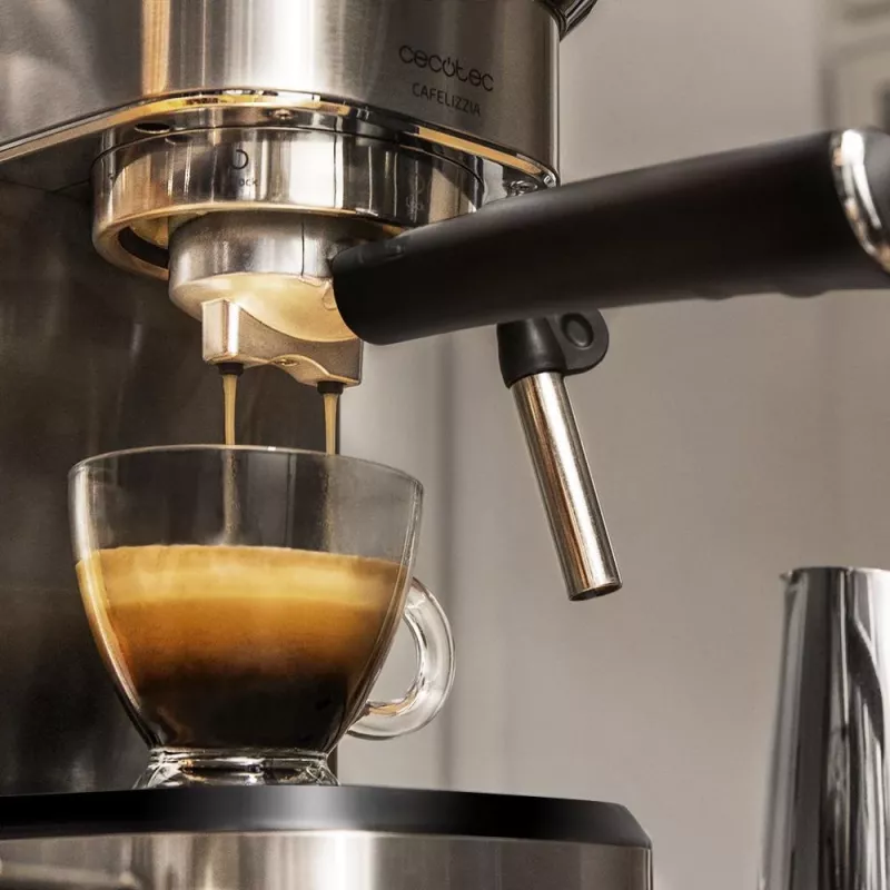 Cecotec Cafelizzia 790 Steel macchina per caffè espresso semiautomatica, 20 bar, 1350 W, acciaio inox